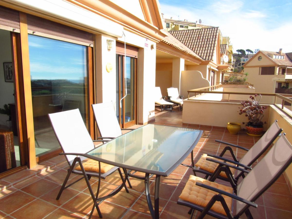 Penthouse Benalvistas Torregolf Seaview Apartment Беналмадена Екстериор снимка