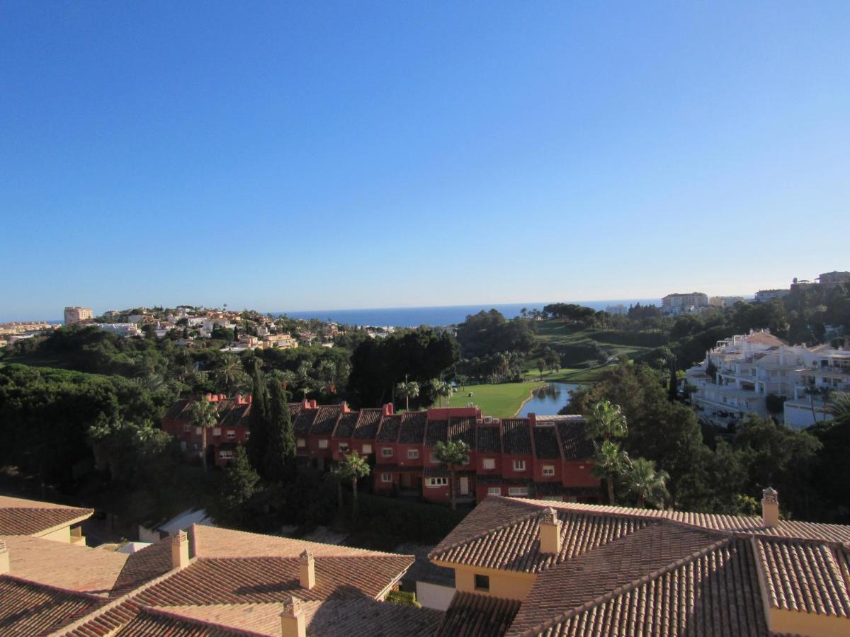 Penthouse Benalvistas Torregolf Seaview Apartment Беналмадена Екстериор снимка
