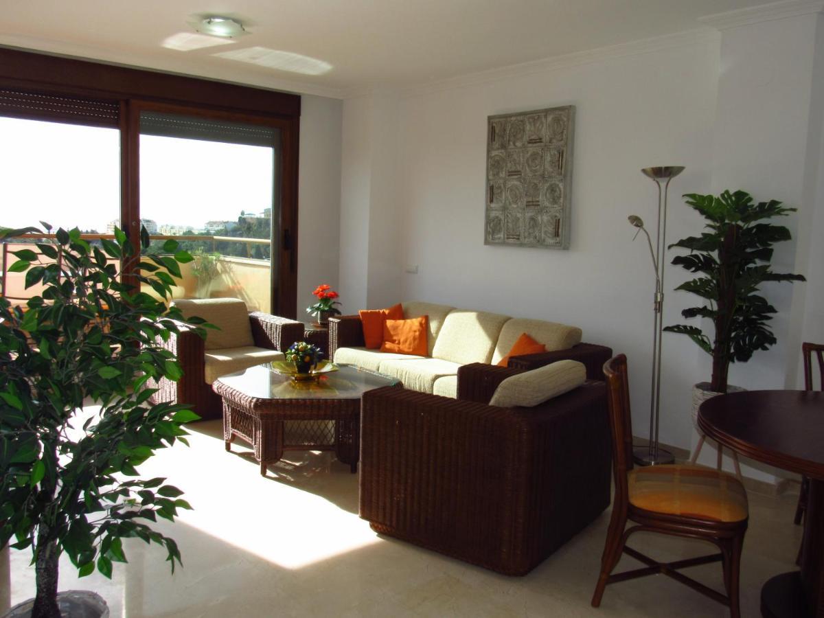 Penthouse Benalvistas Torregolf Seaview Apartment Беналмадена Екстериор снимка