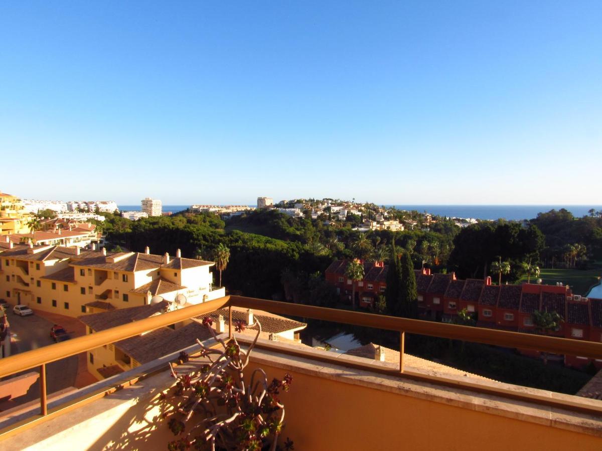Penthouse Benalvistas Torregolf Seaview Apartment Беналмадена Екстериор снимка